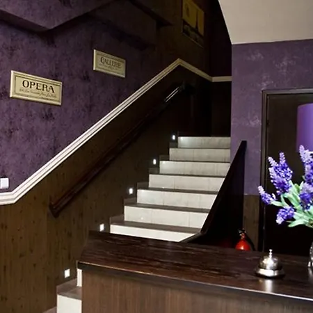 Park Na Wojskiego Марки